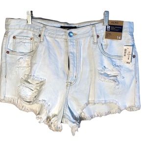 Aeropostale Denim Shorts Hippie Boho Lagenlook High Rise 2.5” Size 14 NWT